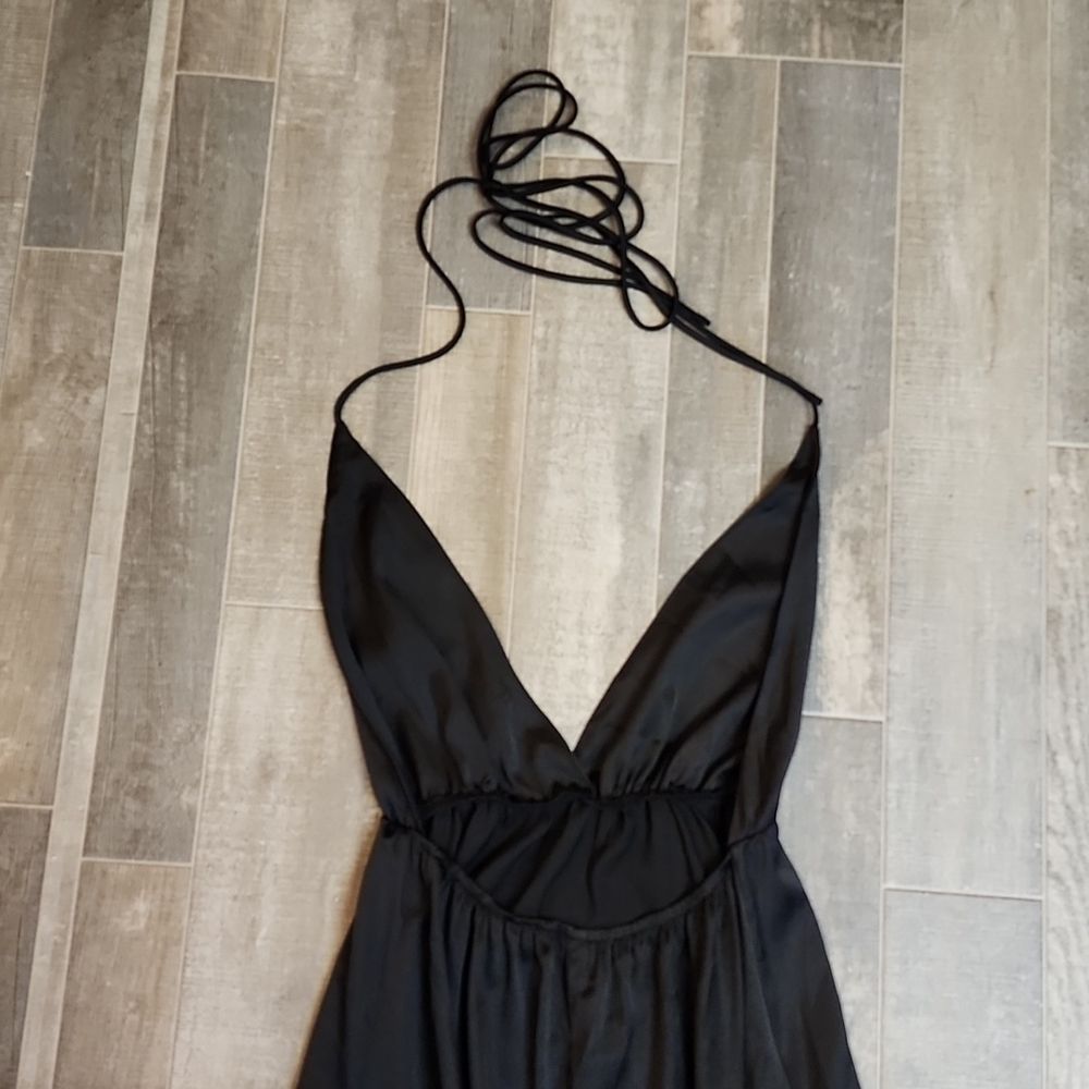 Simplee brand black silky slip dress - Picture 12 of 12